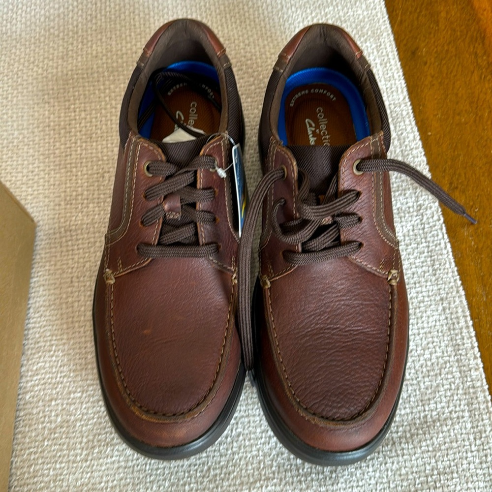 NEW in box Men Bradley Vibe by Clarks